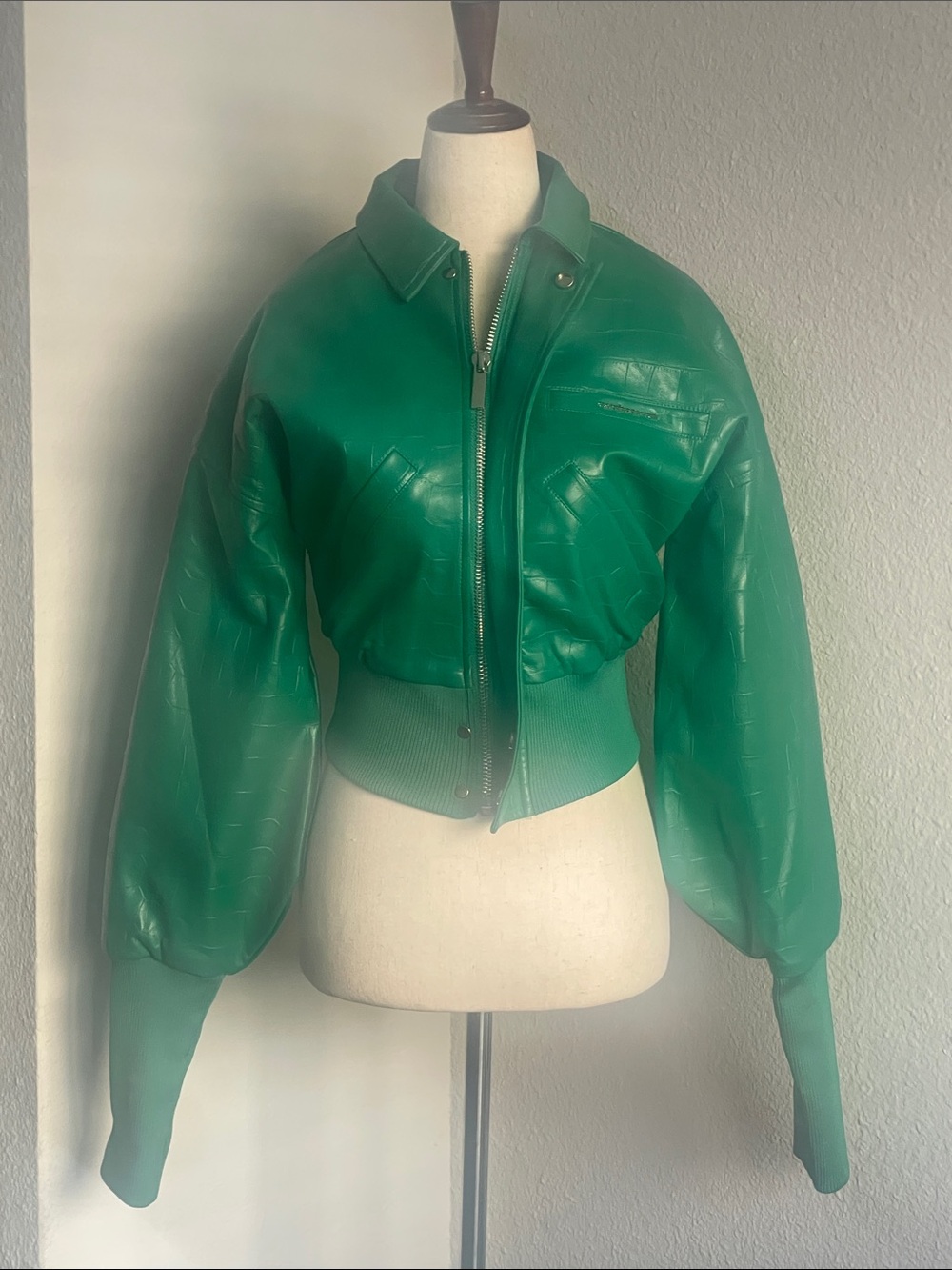 Manure De Voir Green Bomber Jacket